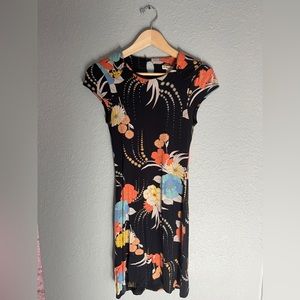 Forever floral dress size small
